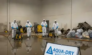Flood cleanup service in Oxnard, CA for water damage restoration homepage widget